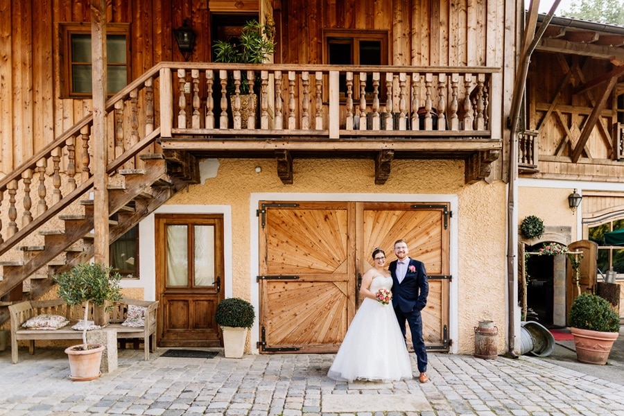 Mariage Traditionnel Dans Une Grange Holzham Mill Mariage Traditionnel Dans Une Grange Holzham Mill