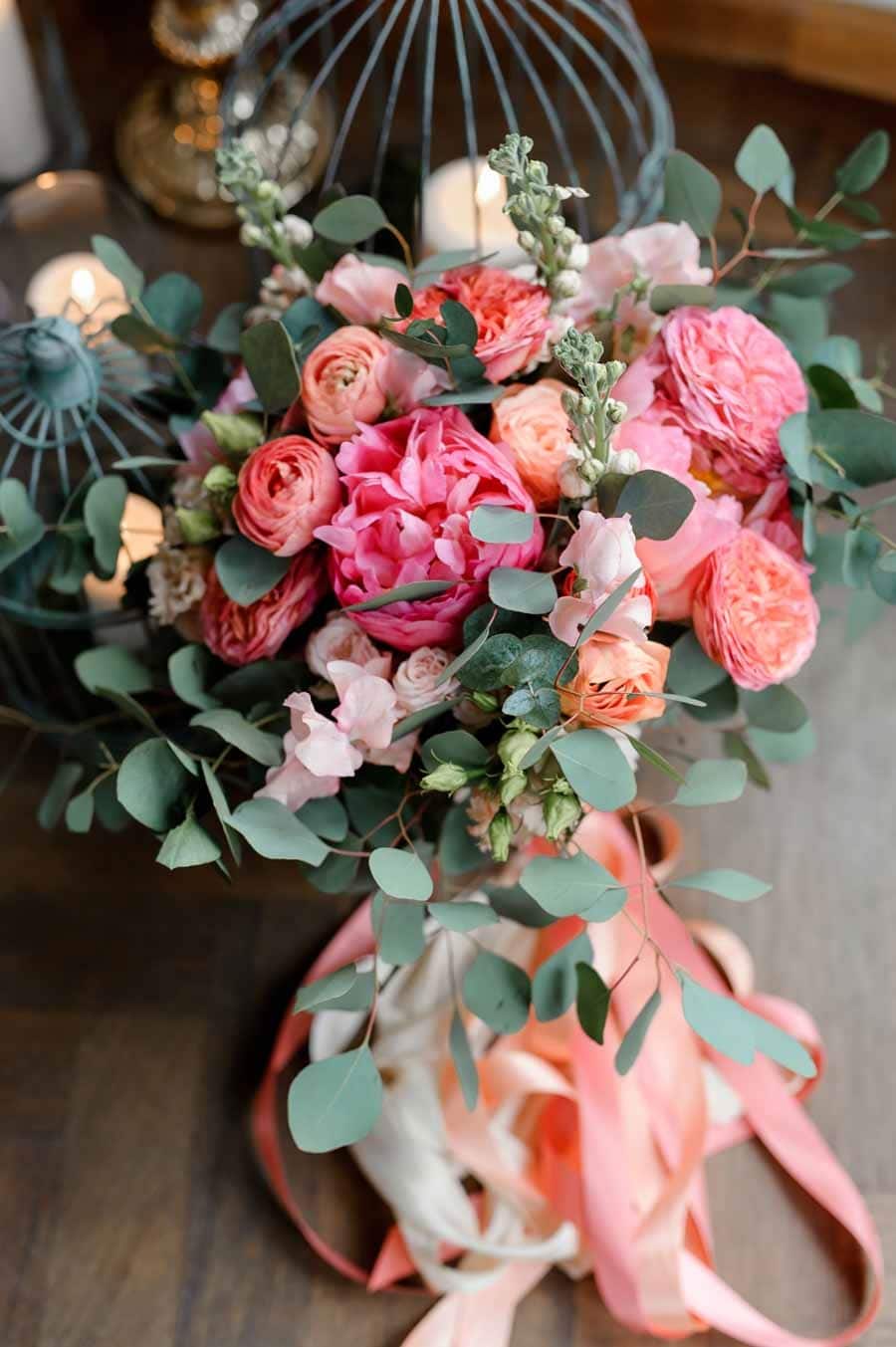 Inspiration mariage aux couleurs pastel avec abricot, pêche et or