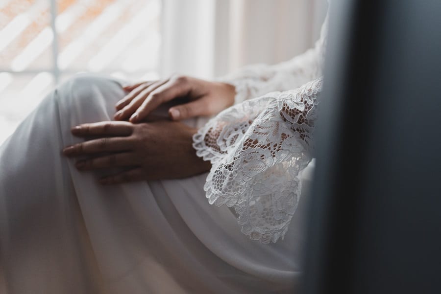 Robe de mariée : idées pour un mariage élégant en vert et or