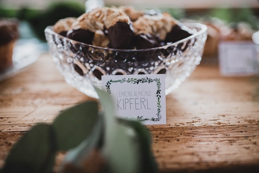 Sweet Table : Idées pour un mariage élégant en vert et or