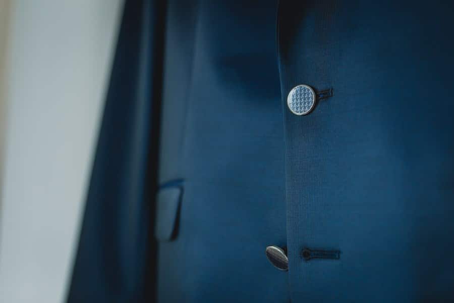 Mariage classique au château de Kronburg dans l'Allgäu