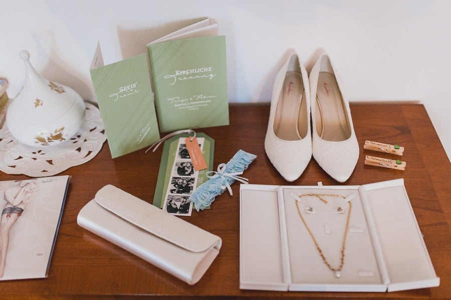 Mariage classique au château de Kronburg dans l'Allgäu