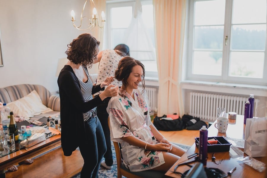 Mariage classique au château de Kronburg dans l'Allgäu