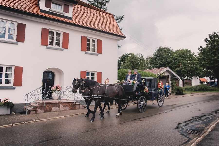 Mariage classique au château de Kronburg dans l'Allgäu