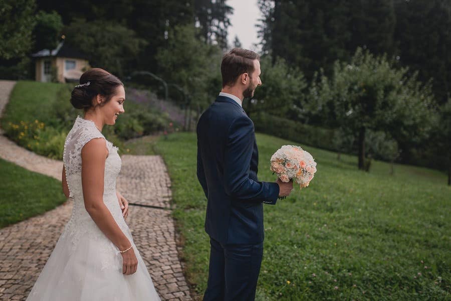 Mariage classique au château de Kronburg dans l'Allgäu