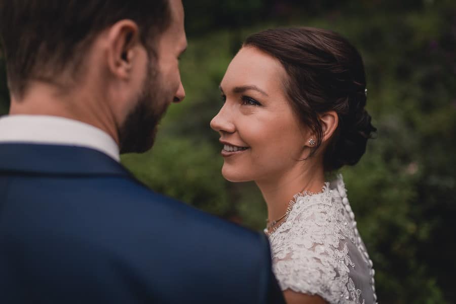Mariage classique au château de Kronburg dans l'Allgäu