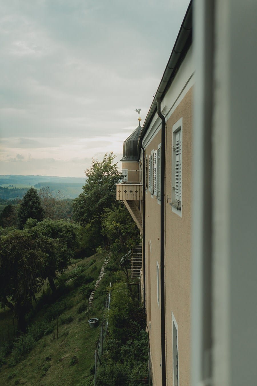 Mariage classique au château de Kronburg dans l'Allgäu