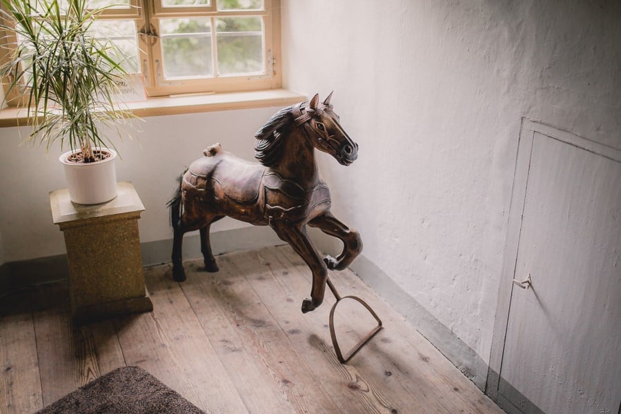 Mariage classique au château de Kronburg dans l'Allgäu