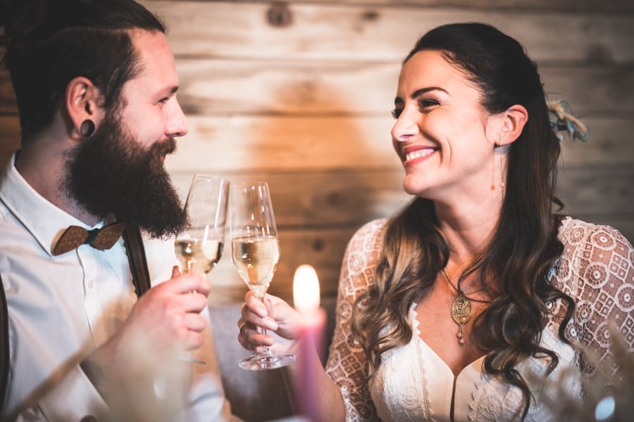 Idée pour un mariage en chalet au glamour bohème