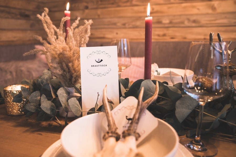 Idée pour un mariage en chalet au glamour bohème