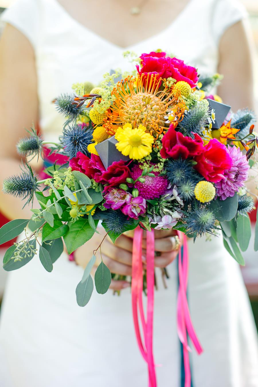 Mariage coloré, moderne, tendance : idée pour le bouquet de mariée