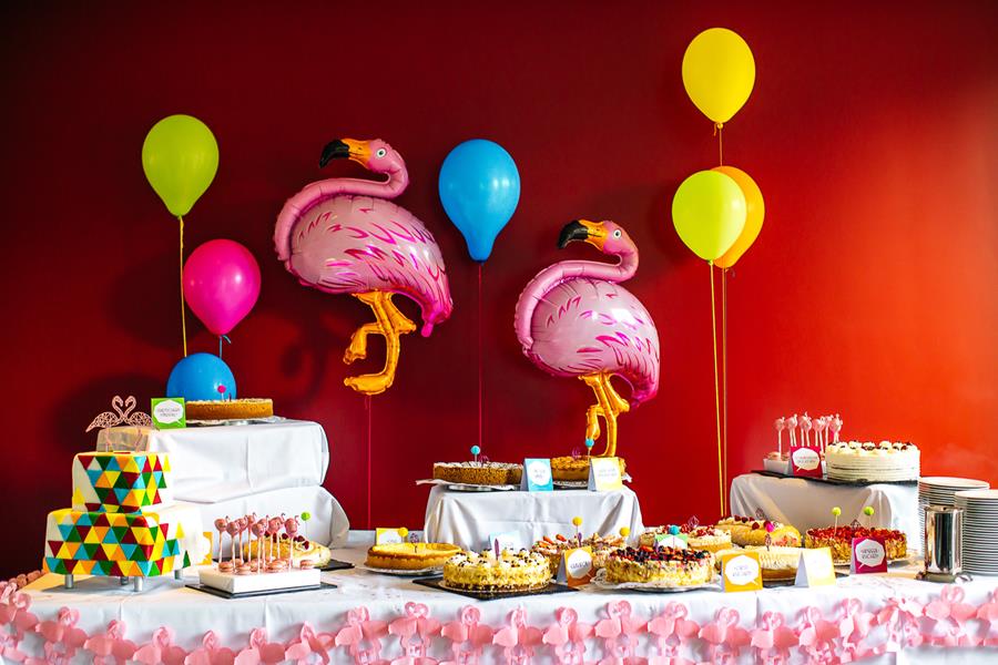 Mariage coloré, moderne, tendance : idée pour la sweet table
