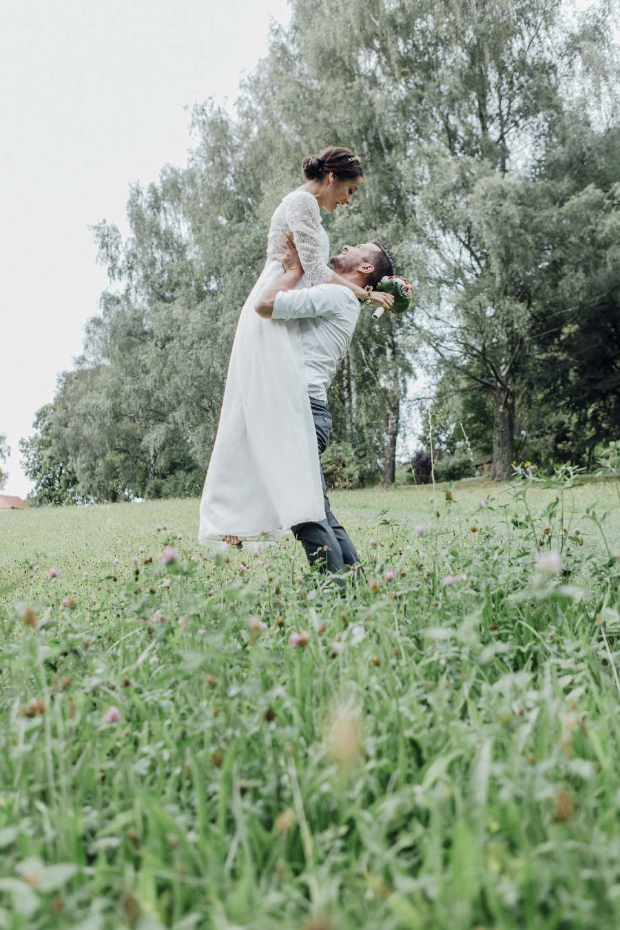 mariage-détendu-style-bohème-gut-dietersberg-loredana-la-rocca-50