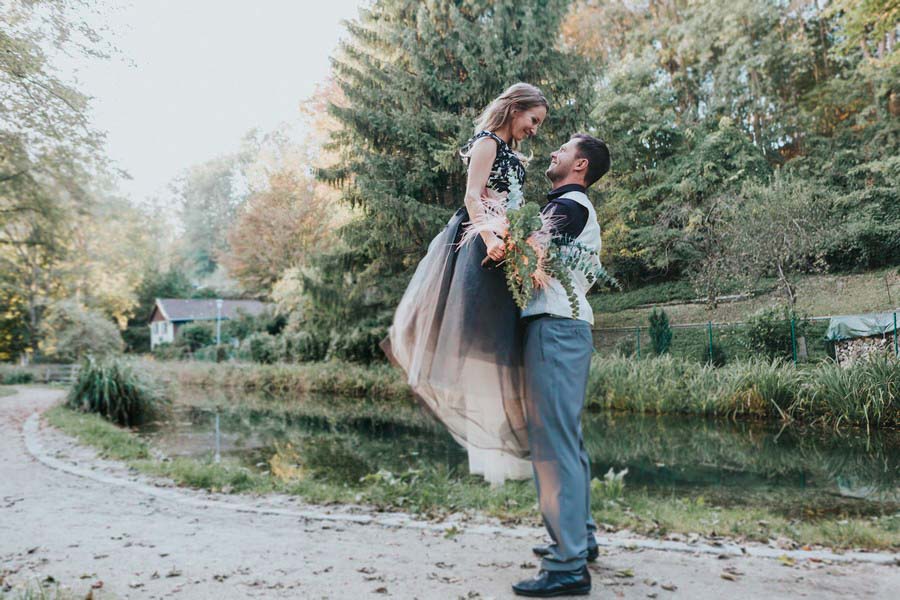 inspiration-mariage-vintage-gothique-noir-bleu-blanc