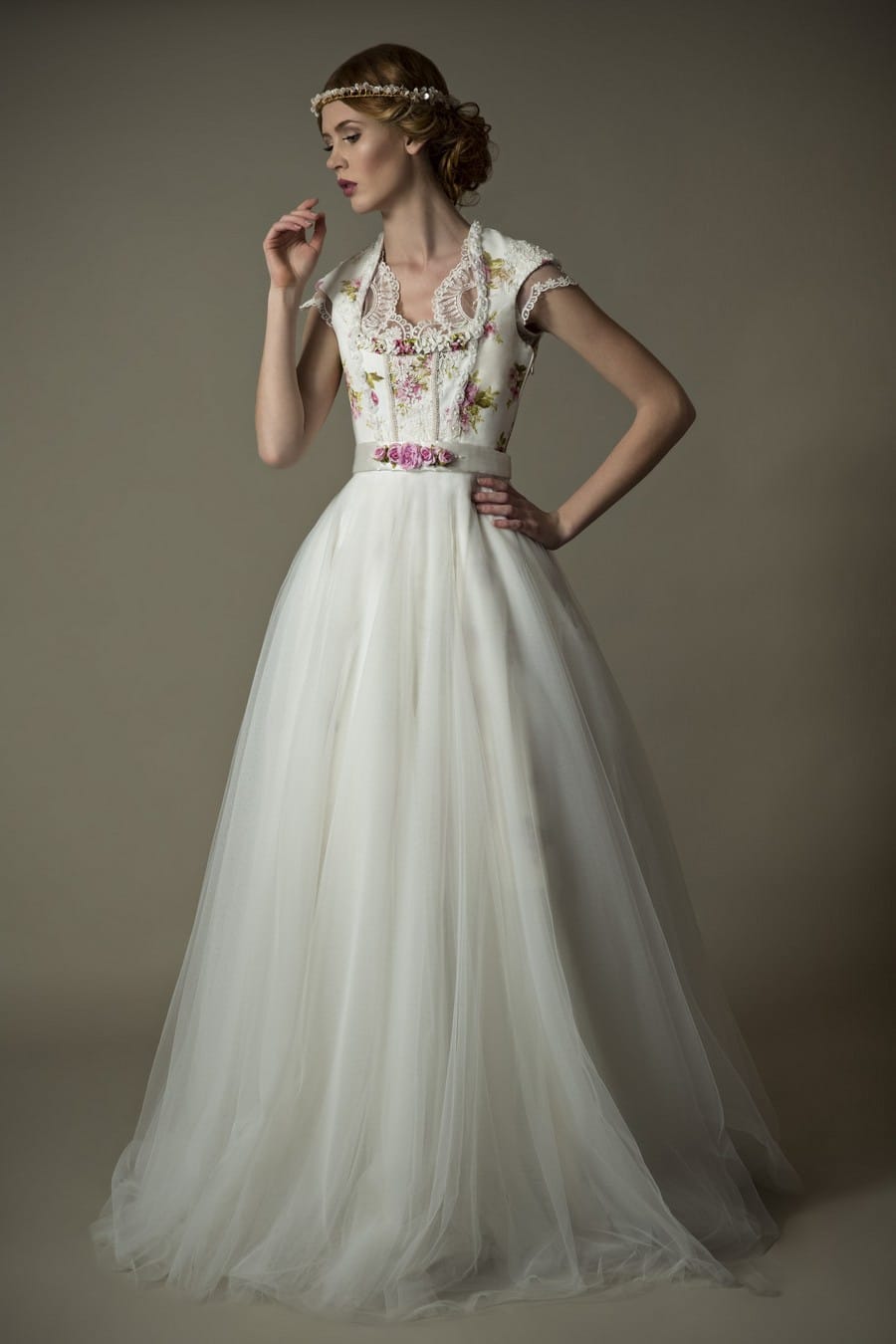 bridal-dirndl-mariage-exclusivement-différent-tian-va-tastique-rosalina