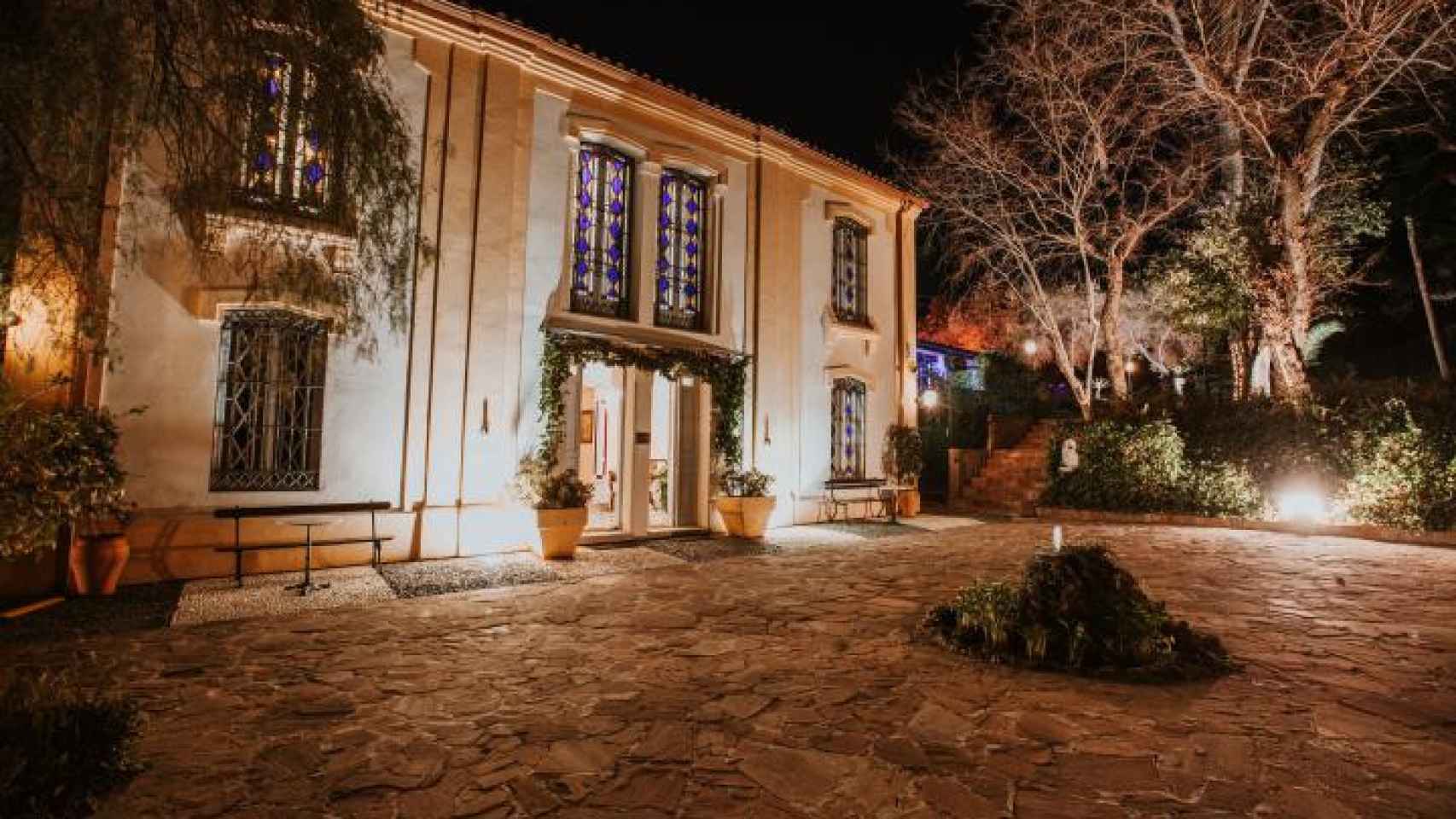 Exterior de Hacienda del Álamo en Málaga.
