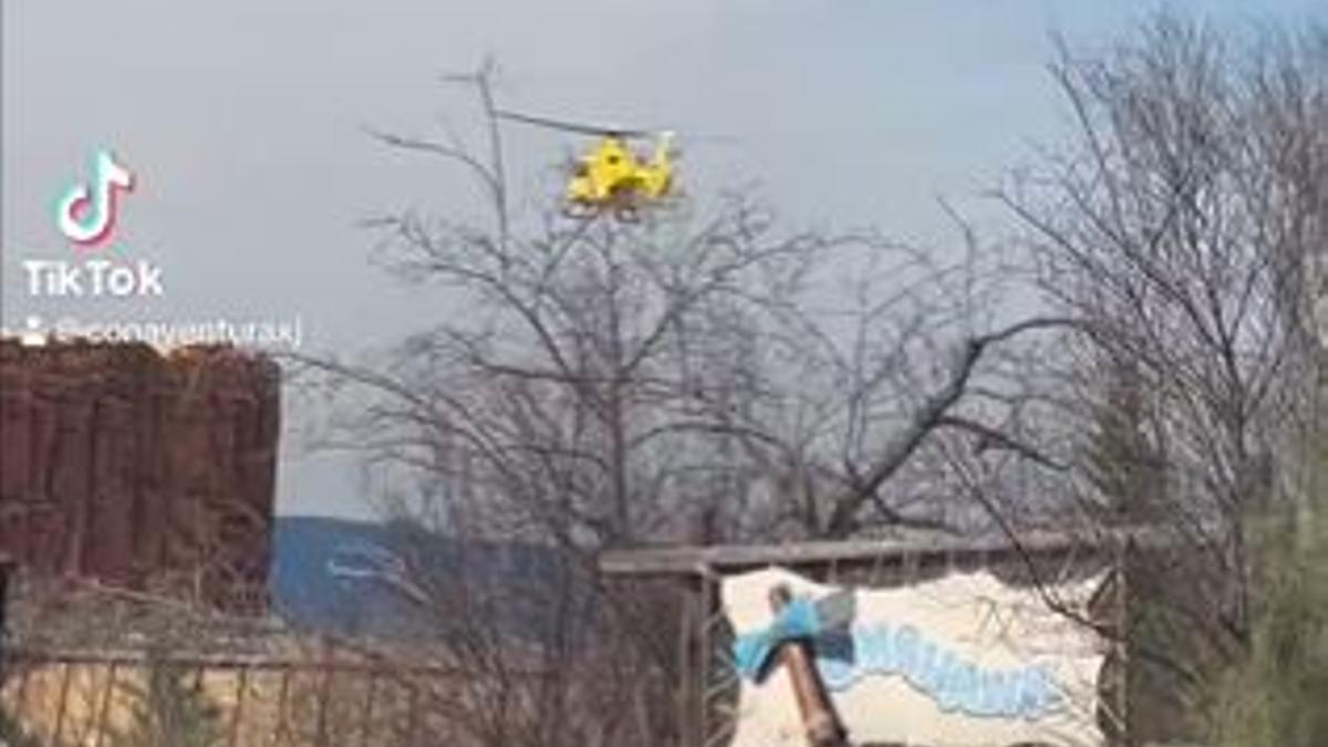 Momento en el que el helicóptero abandona el parque.