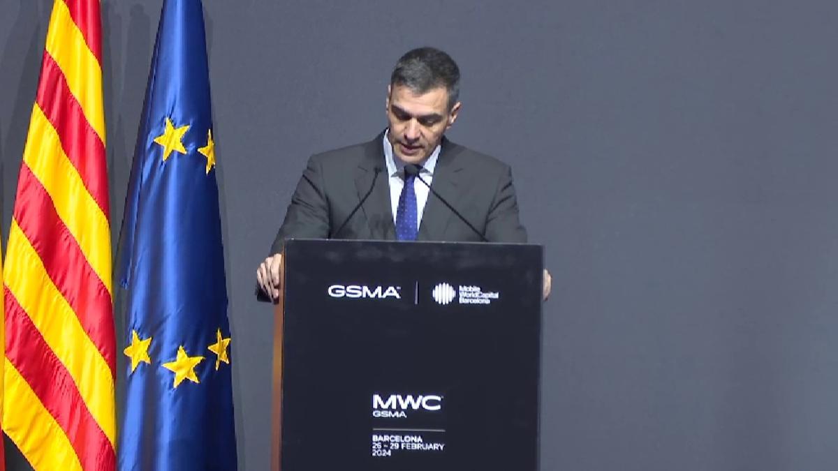 Sánchez anuncia que España trabajará en un "Gran Modelo Fundacional de Lenguaje de IA entrenado en español".