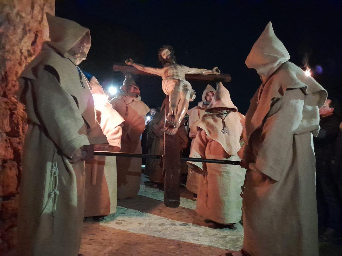 Ce fut la première procession des Sept Mots à Toro