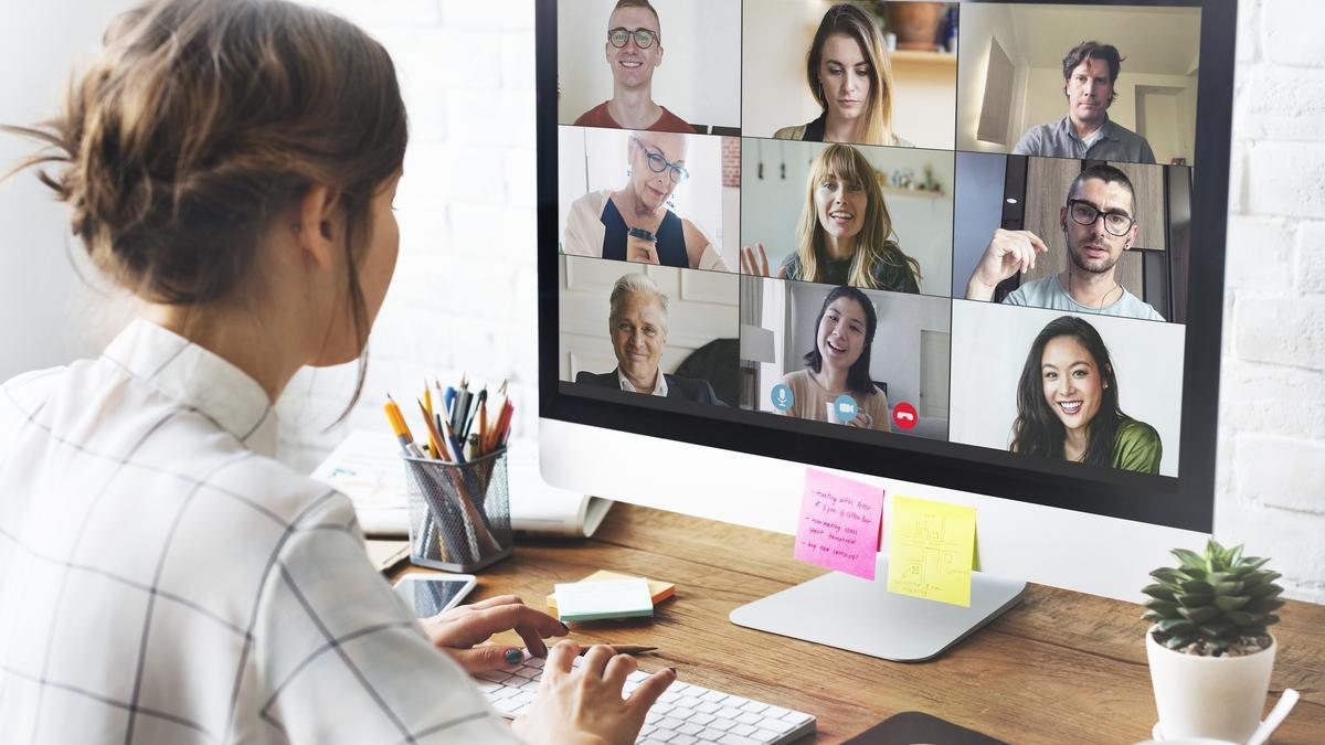 ¿Odias las reuniones en videollamada? La ciencia te da la razón