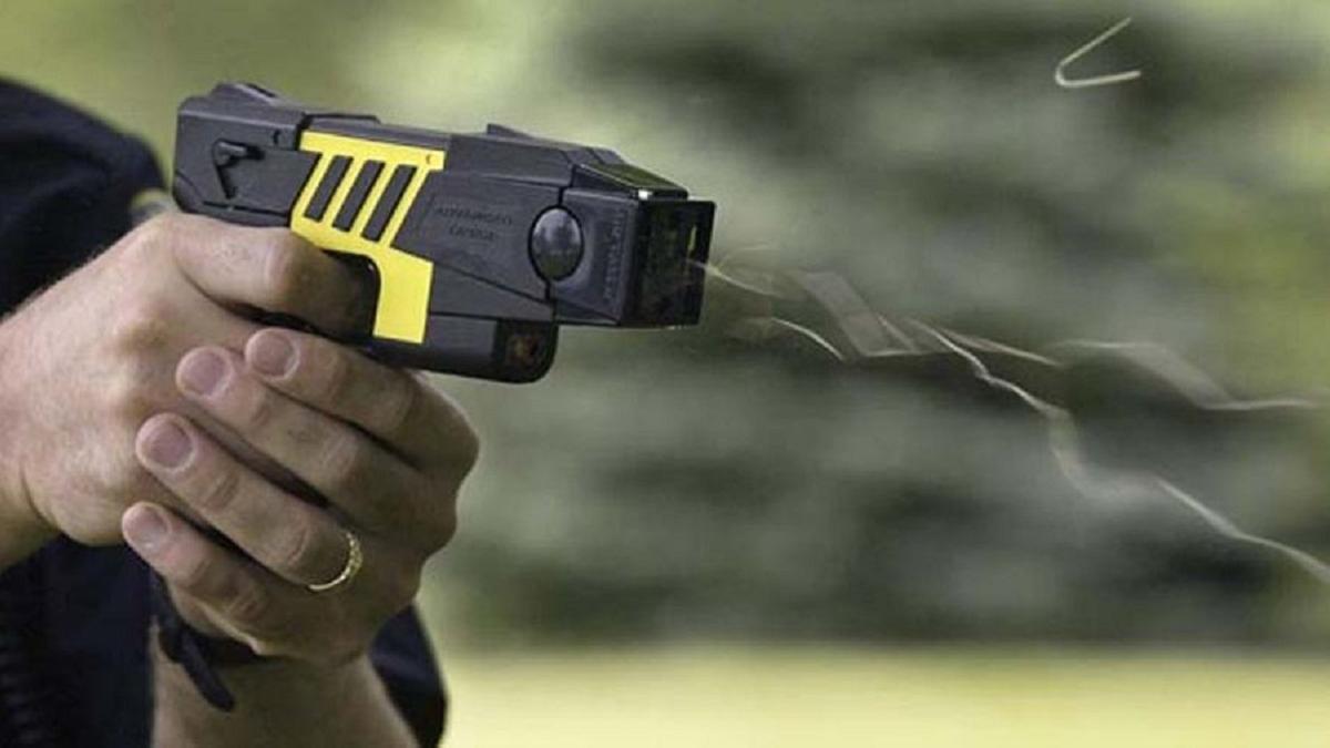 Ejemplo de pistola táser.