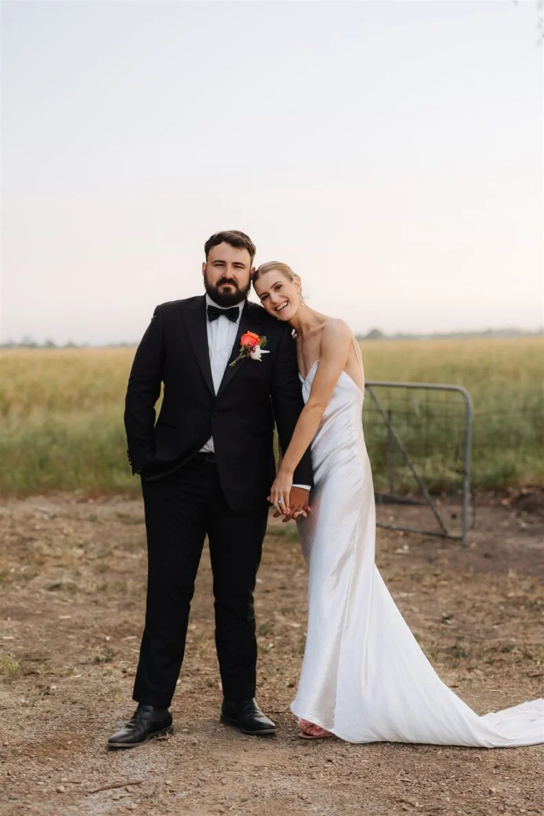 MARIAGE À LA PAYS DE SARAH ET LEWIS À VICTORIA