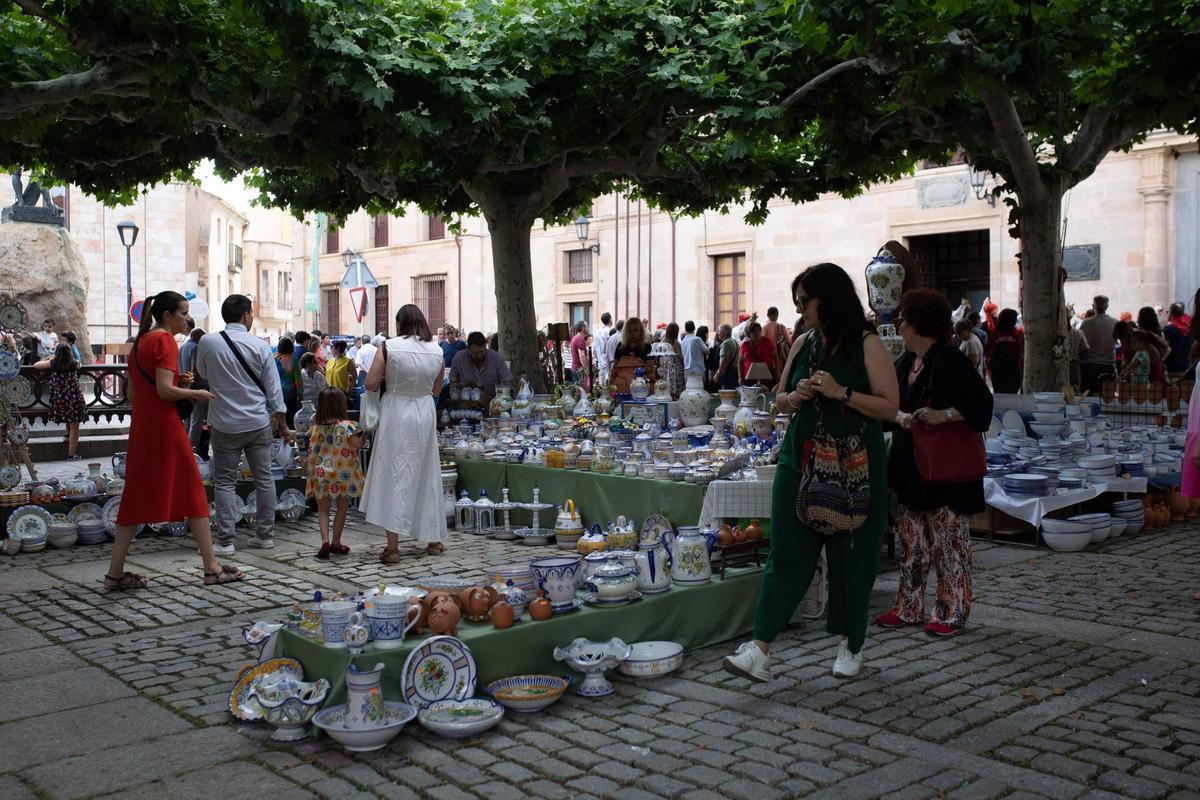 SALON DE LA CÉRAMIQUE DE ZAMORA |  L'art de la poterie à la Foire de la Céramique et de la Poterie des fêtes de San Pedro