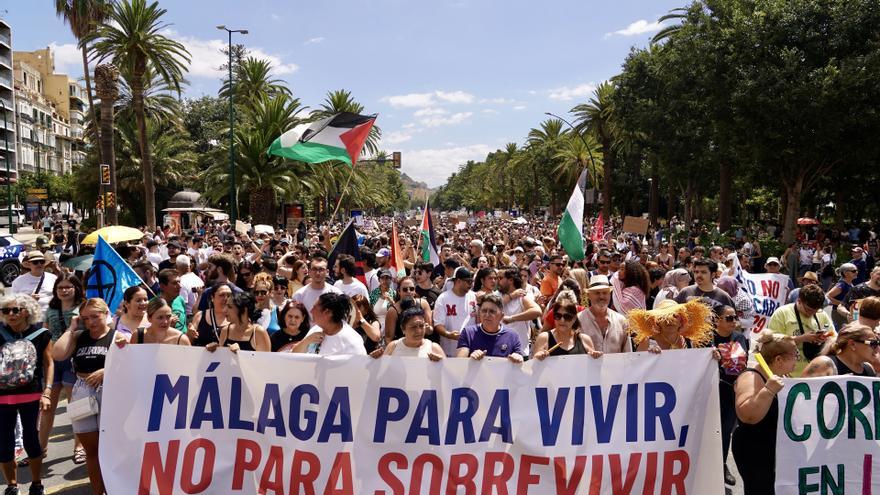 Des milliers de personnes descendent dans les rues de Malaga pour réclamer le droit au logement