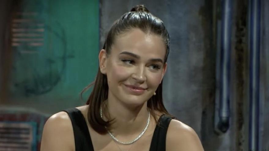 ¿Laura Escanes tiene nuevo novio? El detalle con el que ha querido confirmarlo