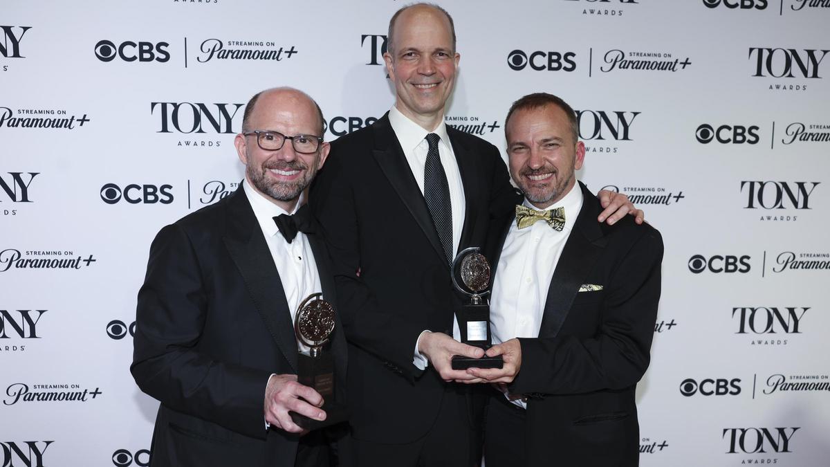 'Outsiders', Tony al mejor musical.