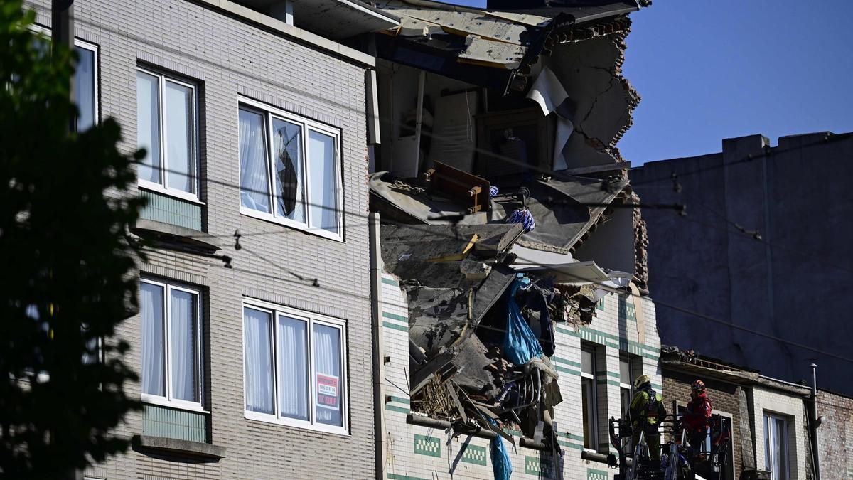 Exteriores confirma la muerte de un hombre y una niña españoles en la explosión de Amberes.