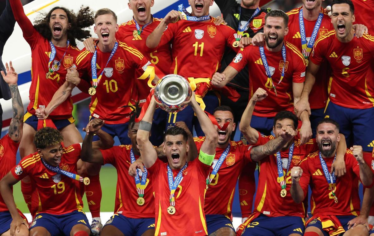 FINALE DE LA COUPE DE L'EURO |  L'Espagne retourne au paradis