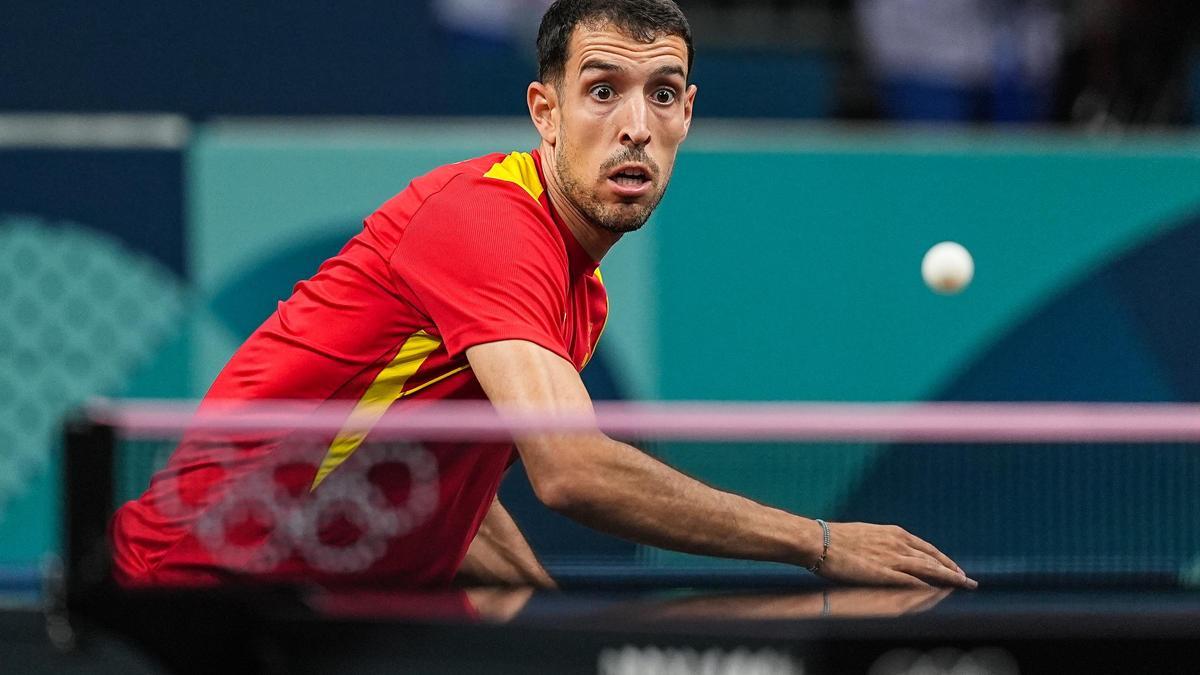 Álvaro Robles, en su partido contra el brasileño Hugo Calderano.