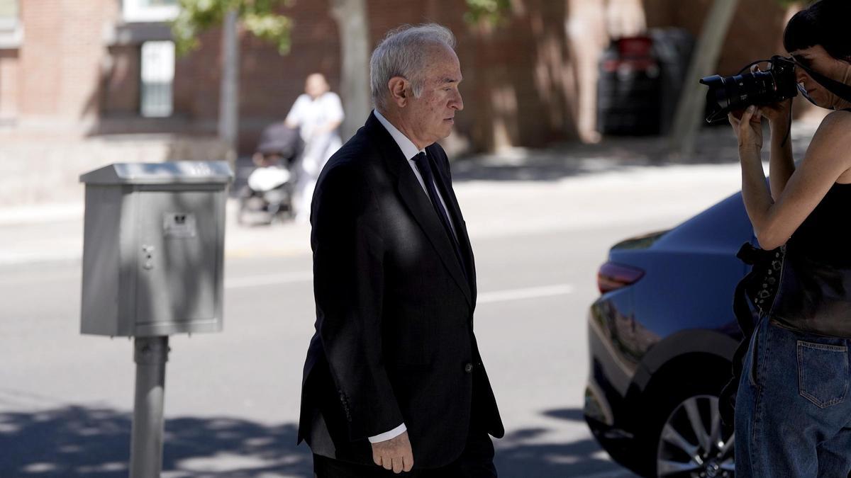 El juez Juan Carlos Peinado en los alrededores de los juzgados de Plaza Castilla.
