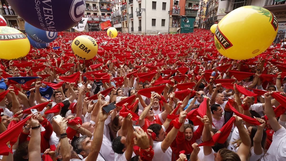 Chupinazo de los Sanfermines en Pamplona.