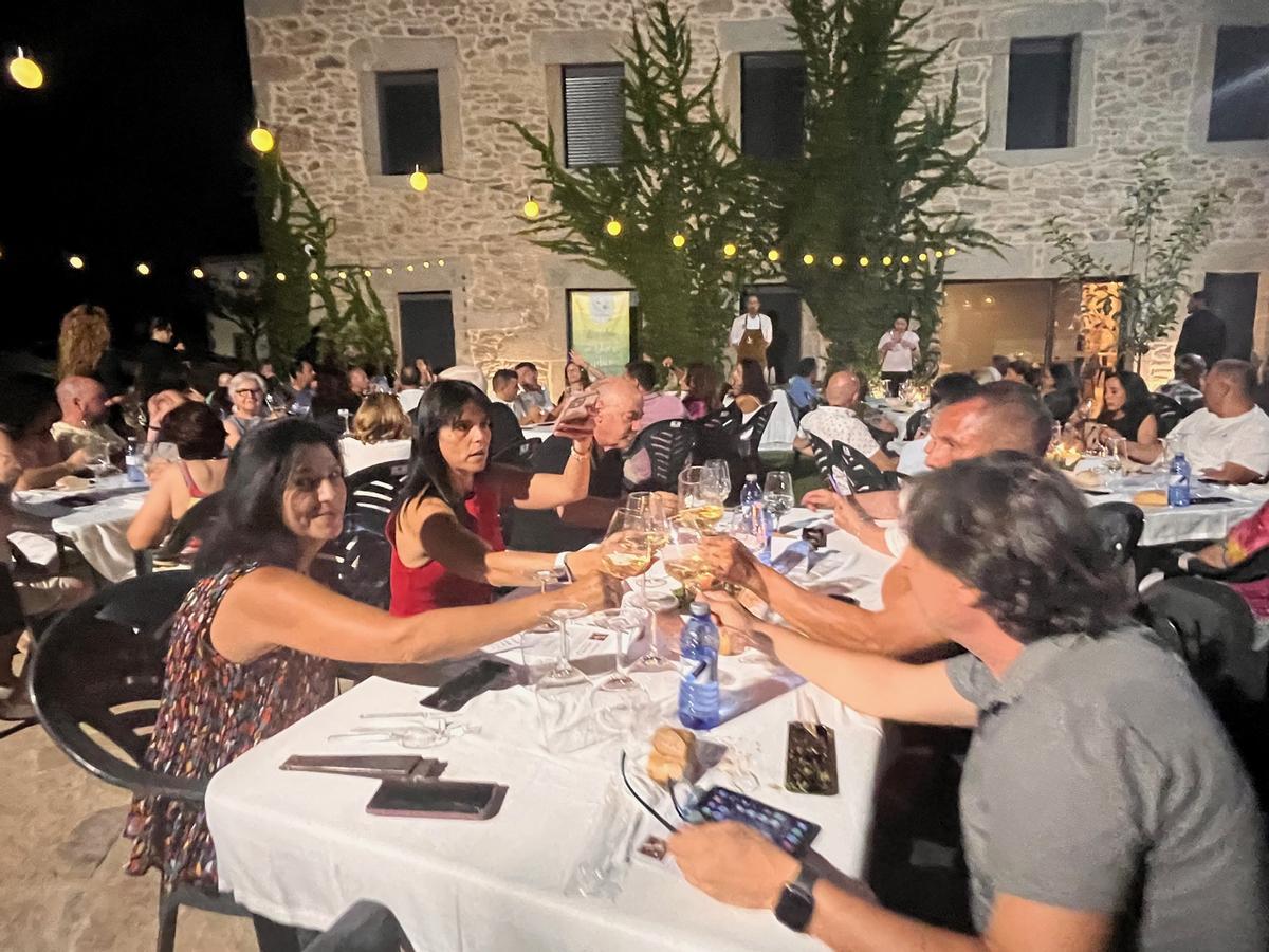 Accord avec les produits Sayago