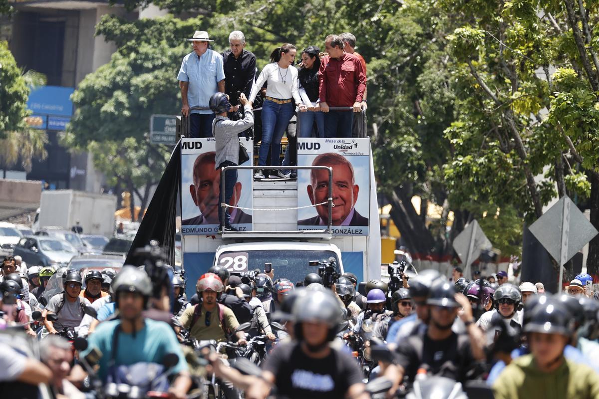 Des milliers d'opposants se mobilisent au Venezuela pour exiger « la vérité » sur les élections