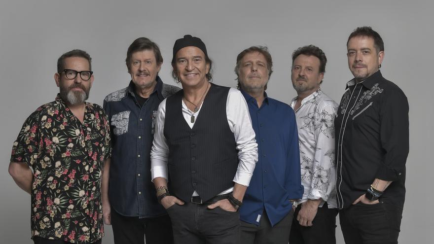 Álvaro Urquijo: "Le public est le véritable propriétaire de notre carrière musicale"