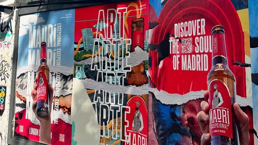 Imagen de un cartel publicitario de Madrí Excepcional en Londres