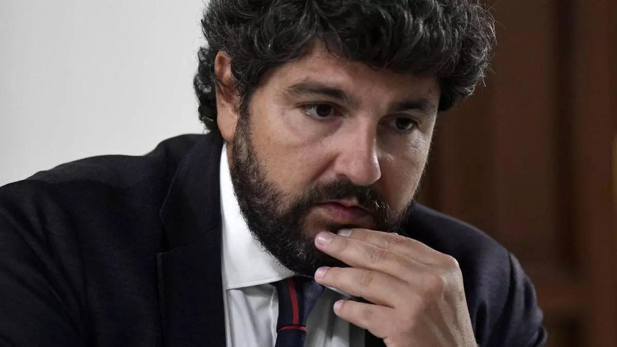 Fernando López Miras, presidente de la Región de Murcia, durante la entrevista, el pasado jueves.