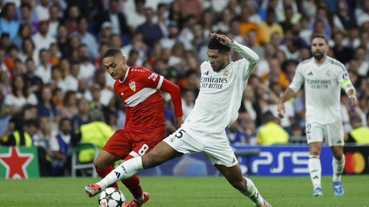 Un momento del partido entre el Real Madrid y el Stuttgart en la Champions League.
