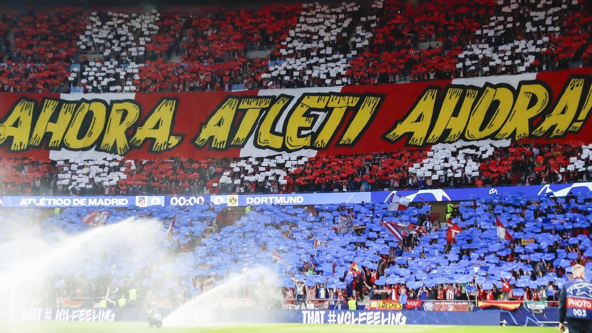 Fondo Sur del Estadio Riyadh Air Metropolitano.