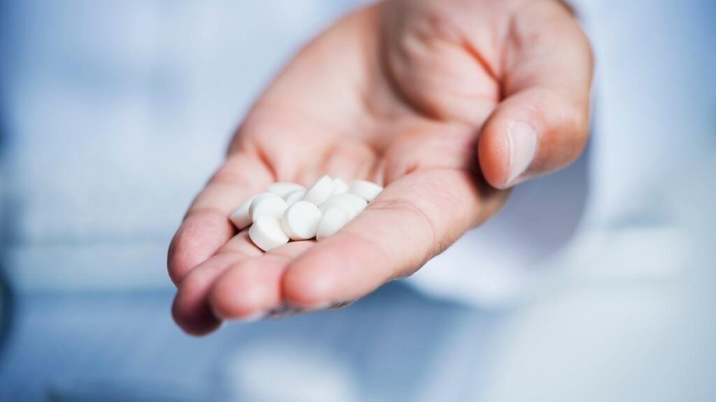 ¿Estás tomando anticoagulantes? Estos son los consejos de los especialistas.