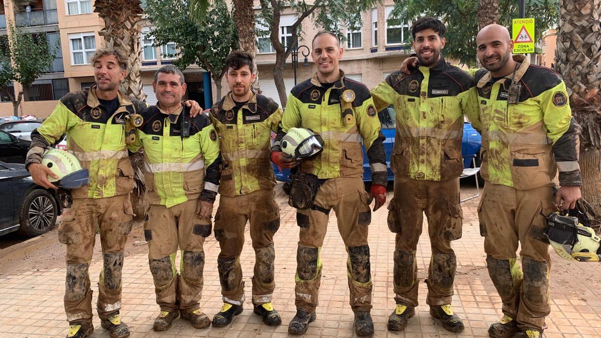 Bomberos del Ayuntamiento de Zamora que acudieron a Valencia en el segundo turno.