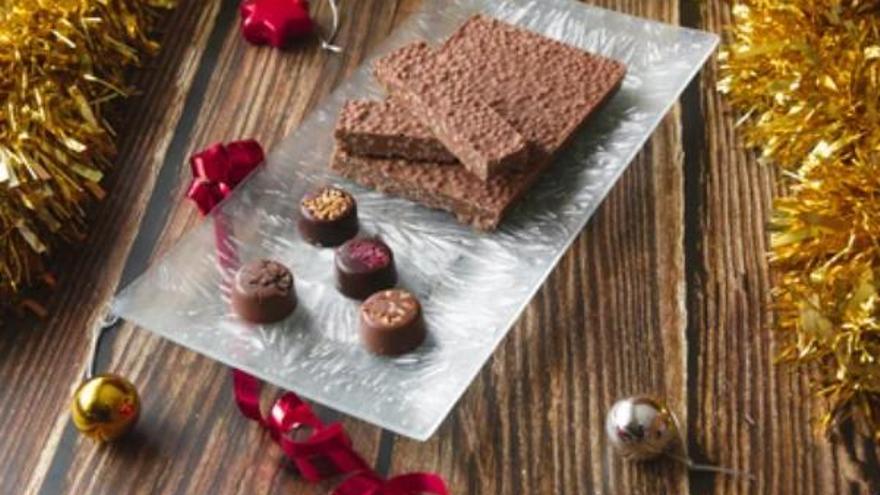 Comment faire du nougat au chocolat avec du riz soufflé pour ce Noël : délicieux