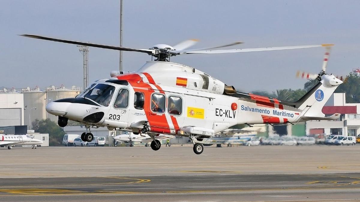 Helicóptero Helimer 203 (con base en Valencia) de Salvamento Marítimo