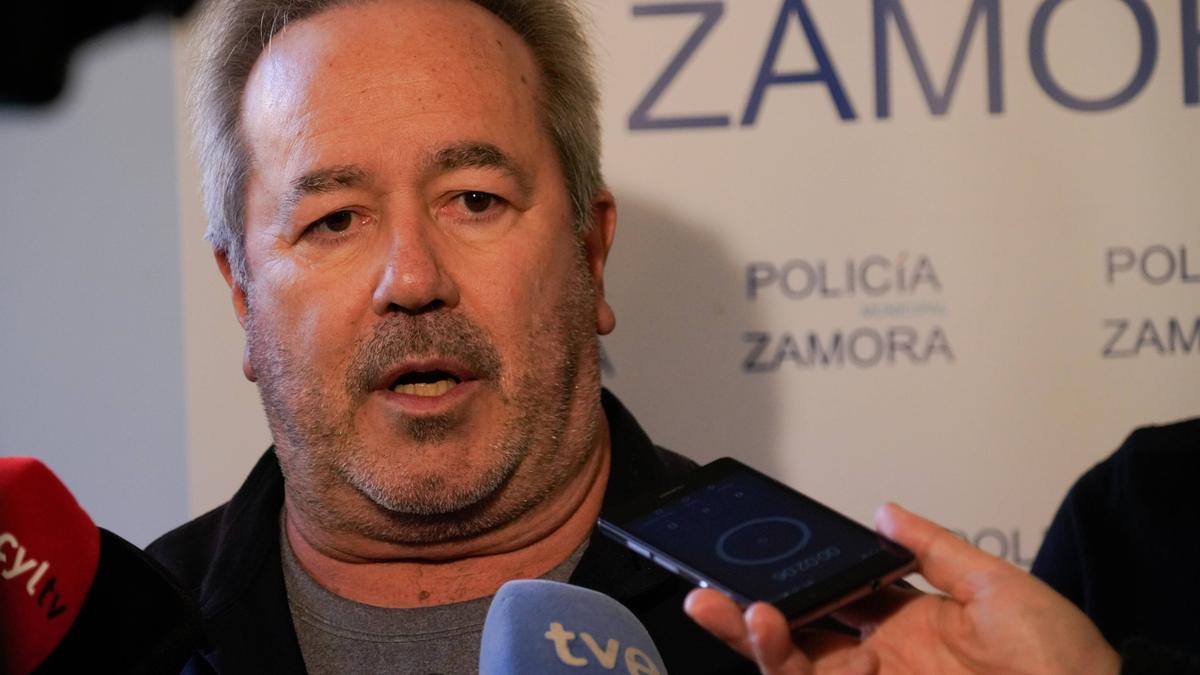 El alcalde afirma que el cuartel de la Policía Municipal estará en 2025
