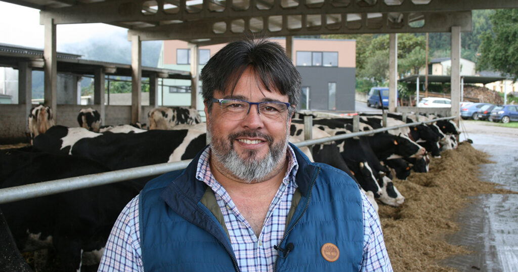 Des agriculteurs qui gagnent plus s’ils produisent du lait durable