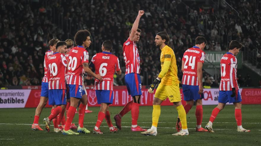 Sorloth celebra uno de sus dos goles ante el Elche.