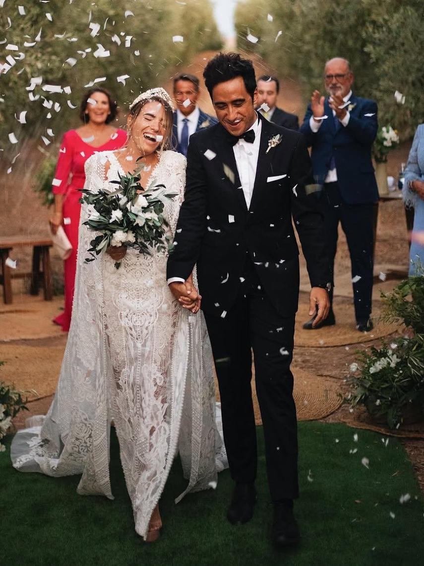 Flora González et Carlos Données le jour de leur mariage en 2022